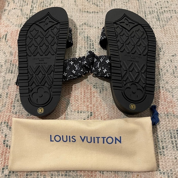 Louis Vuitton Bom Dia Flat Blue Denim Mule Bleu Foncé Size 8.5 - Picture 2 of 6